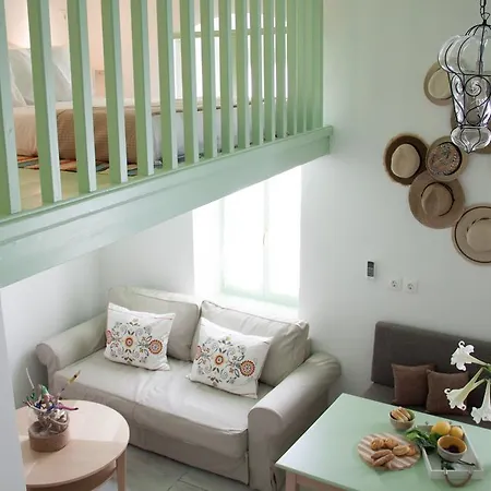 Apartment Klytia Chalki Town